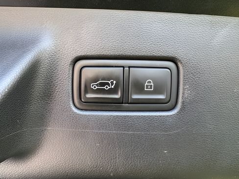 Used 2024 Hyundai Santa Fe SEL FWD image 11