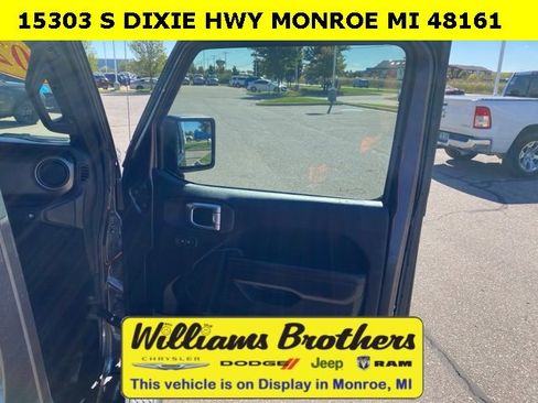 Used 2020 Jeep Gladiator Sport w/ Quick Order Package 24S image 31