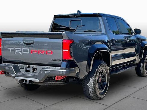 Used 2025 Toyota Tacoma TRD Pro AWD/4WD image 13