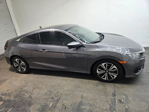 Used 2016 Honda Civic EX-T image 4