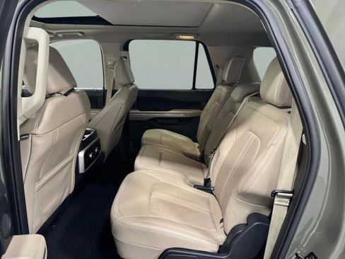 Used 2024 Ford Expedition Max Limited image 10