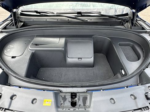 New 2024 VinFast VF 9 Plus image 8