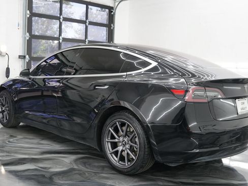 Used 2018 Tesla Model 3 Long Range AWD/4WD image 16