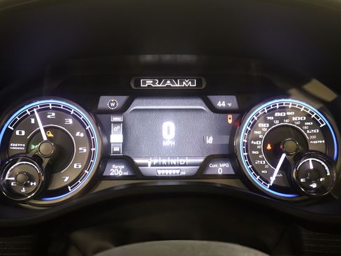 Used 2019 RAM 1500 Limited AWD/4WD image 19