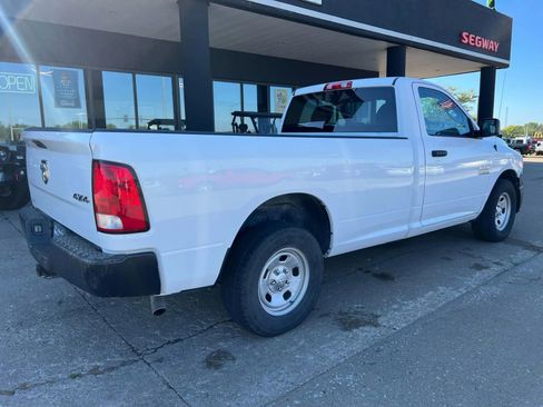 Used 2018 RAM 1500 Express image 9