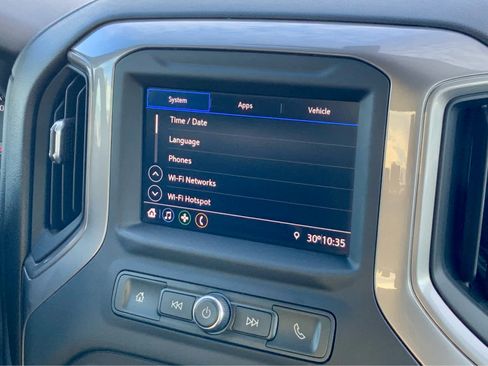 Used 2020 Chevrolet Silverado 2500 Custom w/ Custom Value Package image 41