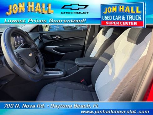 Used 2026 Chevrolet Trax LS FWD image 19