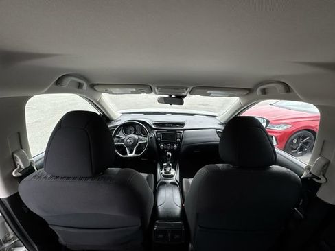 Used 2020 Nissan Rogue SV AWD/4WD image 19