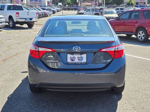 Used 2015 Toyota Corolla LE FWD image 6