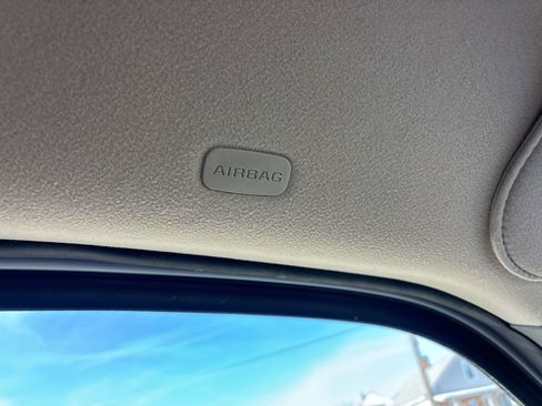 Used 2024 Chevrolet Express 2500 w/ Driver Convenience Package image 21