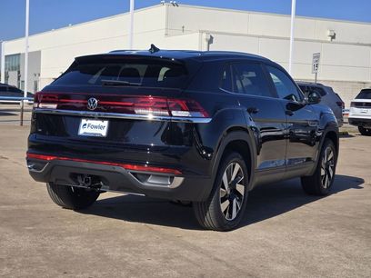 New 2026 Volkswagen Atlas Cross Sport SE