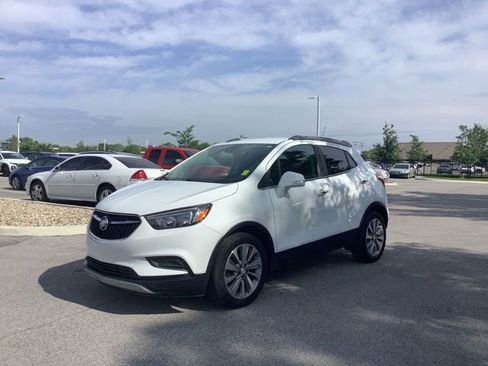 Used 2019 Buick Encore Preferred FWD image 1
