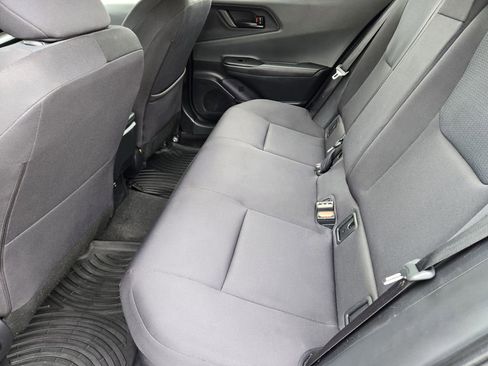 Used 2024 Toyota Prius LE FWD image 19