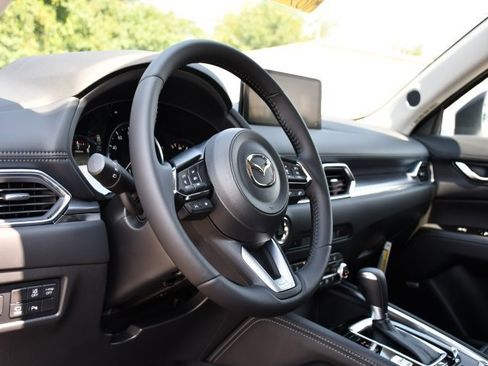 New 2025 MAZDA CX-5 AWD 2.5 S w/ Premium Plus Pkg image 11