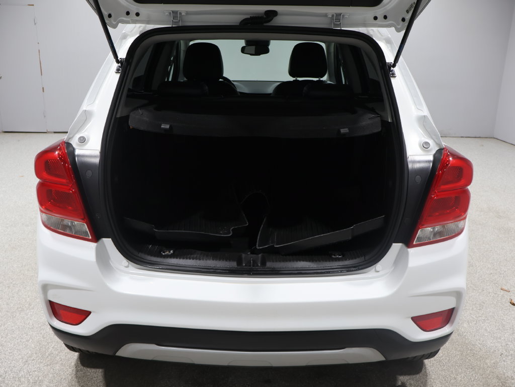 Used 2019 Chevrolet Trax LT w/ LT Convenience Package AWD/4WD image 20