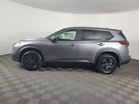 New 2026 Nissan Rogue SV FWD image 7