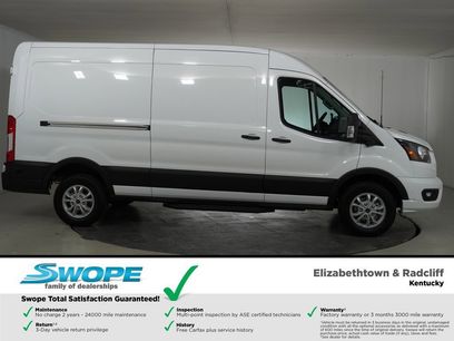 New 2023 Ford E-Transit Medium Roof w/ Interior Upgrade Package