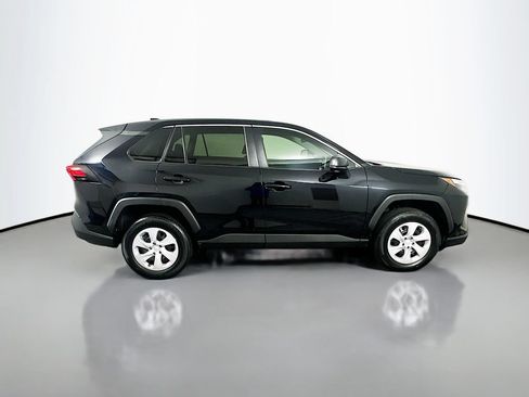 Used 2024 Toyota RAV4 LE AWD/4WD image 4