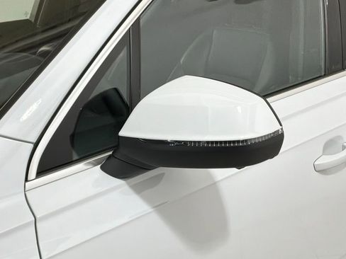 Used 2025 Audi Q7 3.0T Premium Plus w/ Premium Plus Package image 27