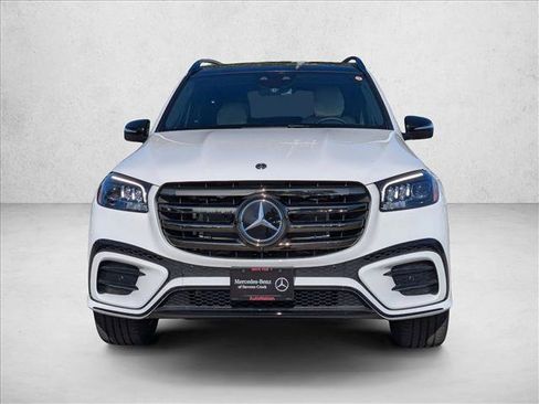 New 2026 Mercedes-Benz GLS 580 4MATIC image 5