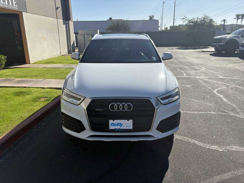 Used 2016 Audi Q3 2.0T Prestige w/ Prestige Package image 9