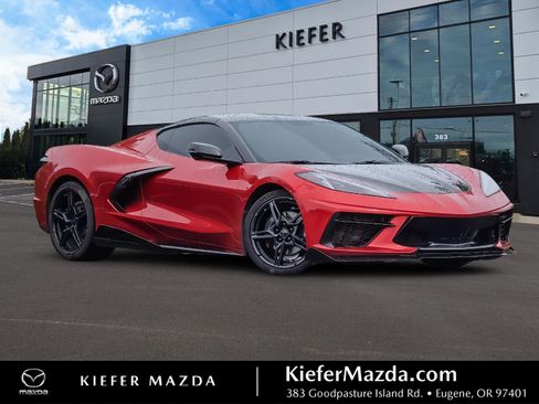 Used 2021 Chevrolet Corvette Stingray Coupe w/ Battery Protection Package RWD image 1
