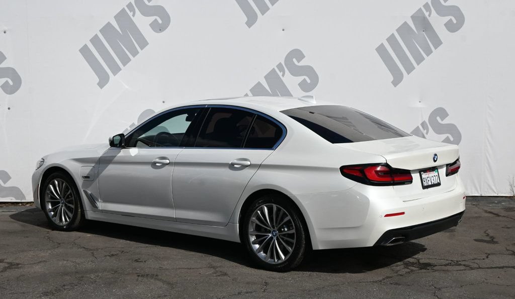 Used 2023 BMW 530e w/ Convenience Package RWD image 7
