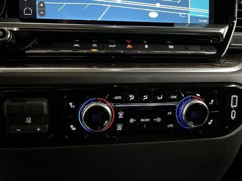 New 2026 GMC Sierra 1500 Elevation w/ Elevation Select Package AWD/4WD image 34