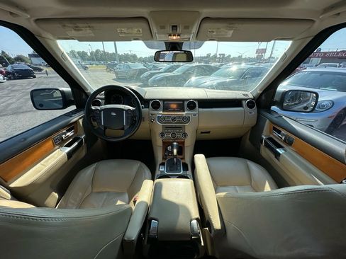 Used 2011 Land Rover LR4 HSE LUX image 11