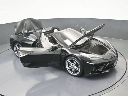 Used 2026 Chevrolet Corvette Stingray Convertible w/ 1LT image 64