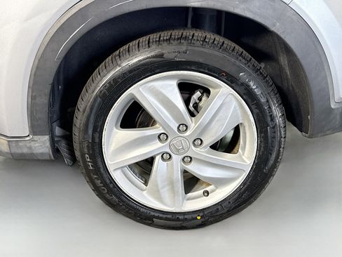 Used 2019 Honda HR-V EX-L image 37