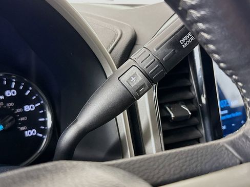 Used 2022 Ford F250 Lariat w/ Tremor Off-Road Package image 18