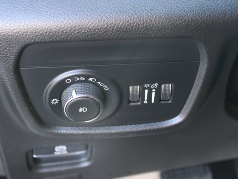 Used 2021 Jeep Grand Cherokee L Summit w/ Advanced Protech Group IV AWD/4WD image 35