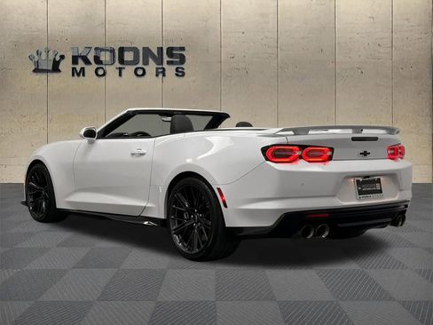 Used 2022 Chevrolet Camaro ZL1 RWD image 8