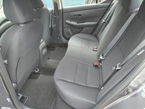 Used 2025 Nissan Sentra S FWD image 15