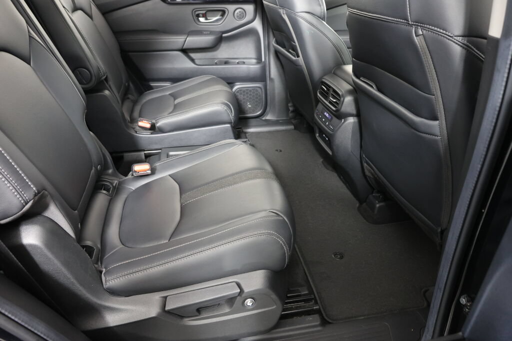 Used 2024 Honda Pilot EX-L image 24