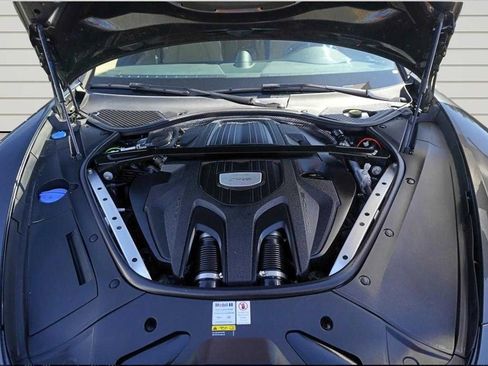 Used 2021 Porsche Panamera w/ Premium Package image 11