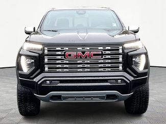 Used 2023 GMC Canyon Denali video 2