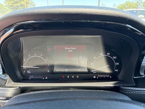 Used 2022 Lincoln Corsair AWD image 16