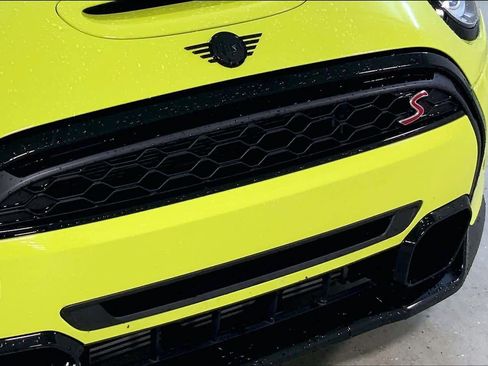 Certified 2024 MINI Cooper S w/ Signature Upholstery Package image 32