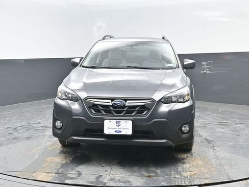 Used 2021 Subaru Crosstrek 2.0i Premium w/ Moonroof Package image 32