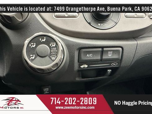 Used 2011 Honda Fit image 34