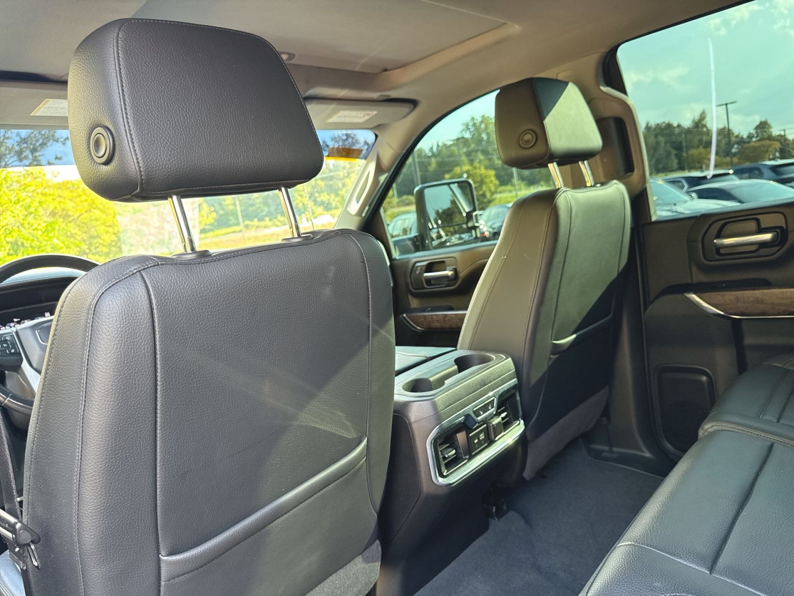 Used 2021 GMC Sierra 2500 Denali w/ Denali Ultimate Package AWD/4WD image 5