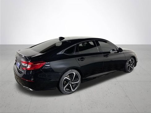 Used 2022 Honda Accord Sport image 6
