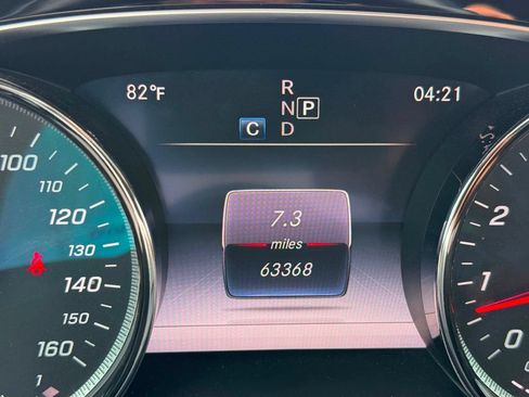 Used 2019 Mercedes-Benz E 300 image 12