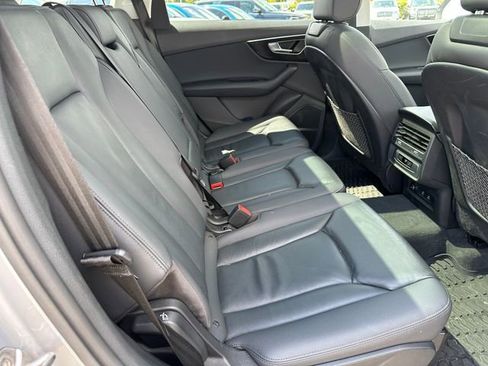 Used 2022 Audi Q7 3.0T Premium Plus AWD/4WD image 12
