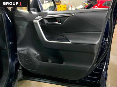 Certified 2021 Toyota RAV4 XLE image 23