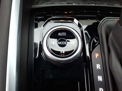 Certified 2024 Chevrolet Colorado Z71 w/ Z71 Convenience Package 2 image 15