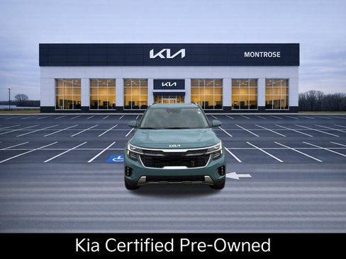 Certified 2024 Kia Seltos SX w/ SX Sunroof Package AWD/4WD image 2