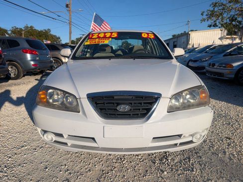 Used 2005 Hyundai Elantra SE image 2